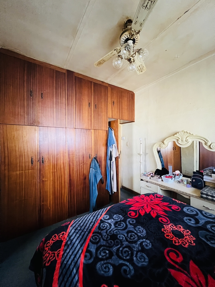 2 Bedroom Property for Sale in Crosby Gauteng