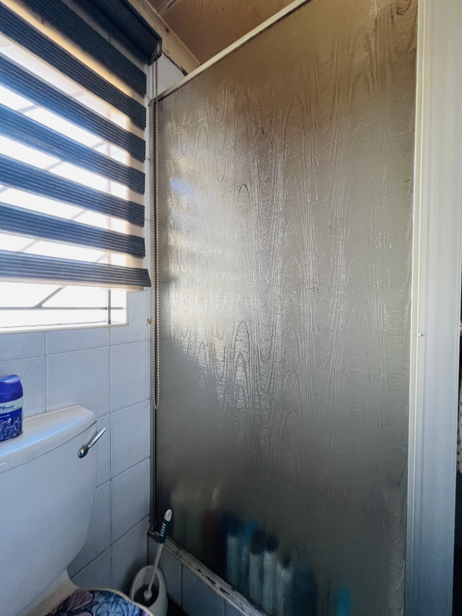 2 Bedroom Property for Sale in Crosby Gauteng