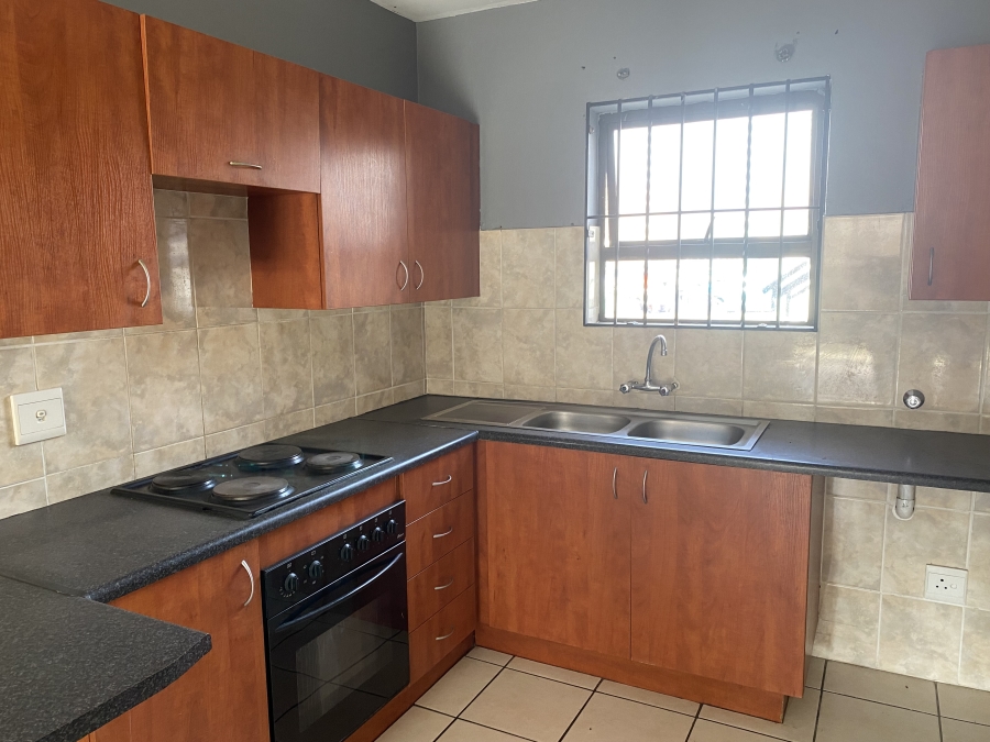 2 Bedroom Property for Sale in Parkrand Gauteng