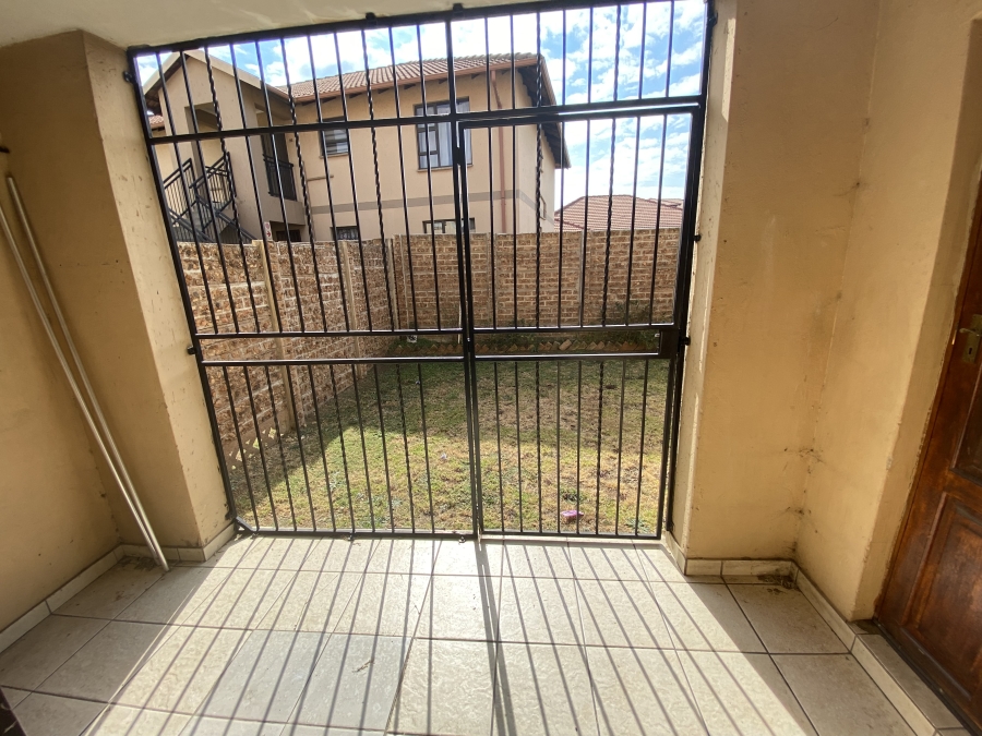 2 Bedroom Property for Sale in Parkrand Gauteng