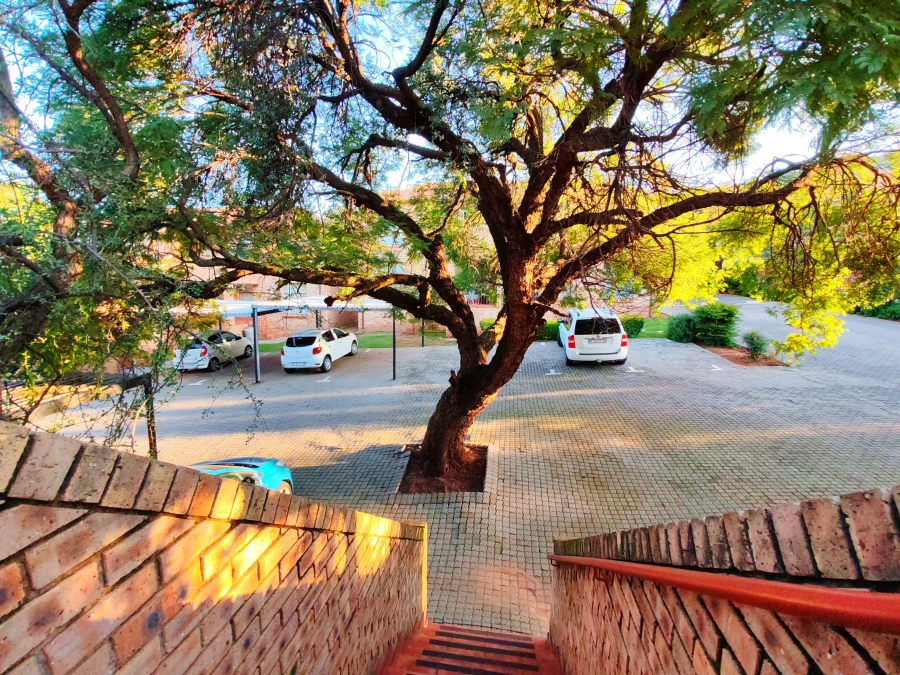 2 Bedroom Property for Sale in Amorosa Gauteng