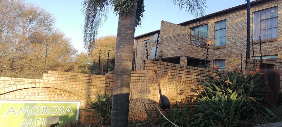 2 Bedroom Property for Sale in Amorosa Gauteng