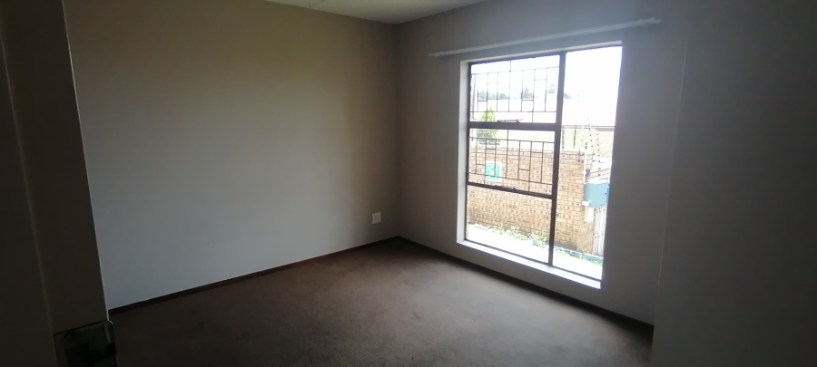 2 Bedroom Property for Sale in Amorosa Gauteng