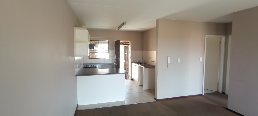 2 Bedroom Property for Sale in Amorosa Gauteng