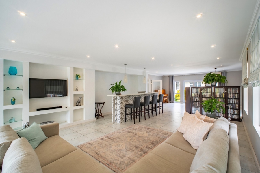 7 Bedroom Property for Sale in Bryanston Gauteng