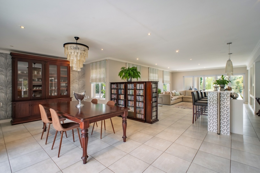 7 Bedroom Property for Sale in Bryanston Gauteng
