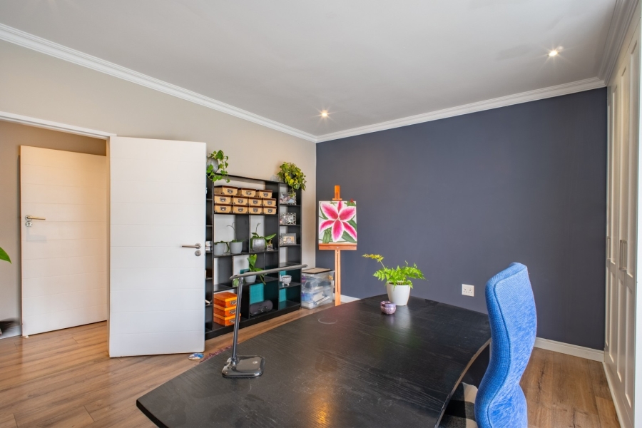 7 Bedroom Property for Sale in Bryanston Gauteng