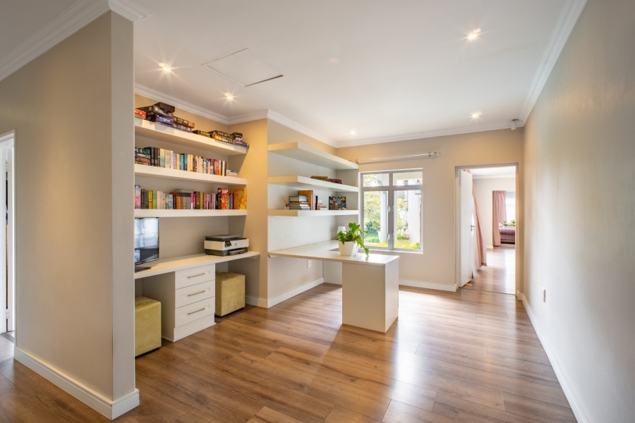7 Bedroom Property for Sale in Bryanston Gauteng