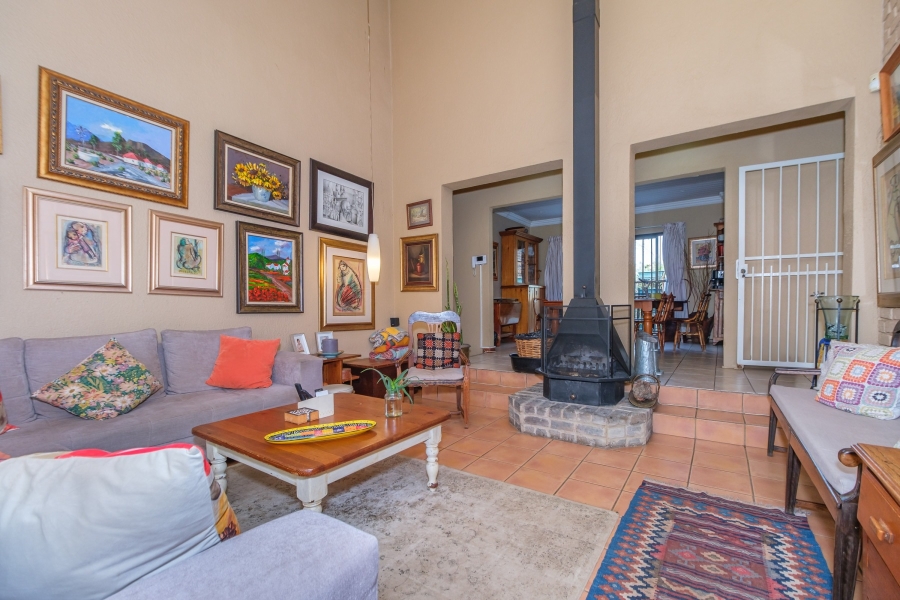4 Bedroom Property for Sale in Helderkruin Gauteng
