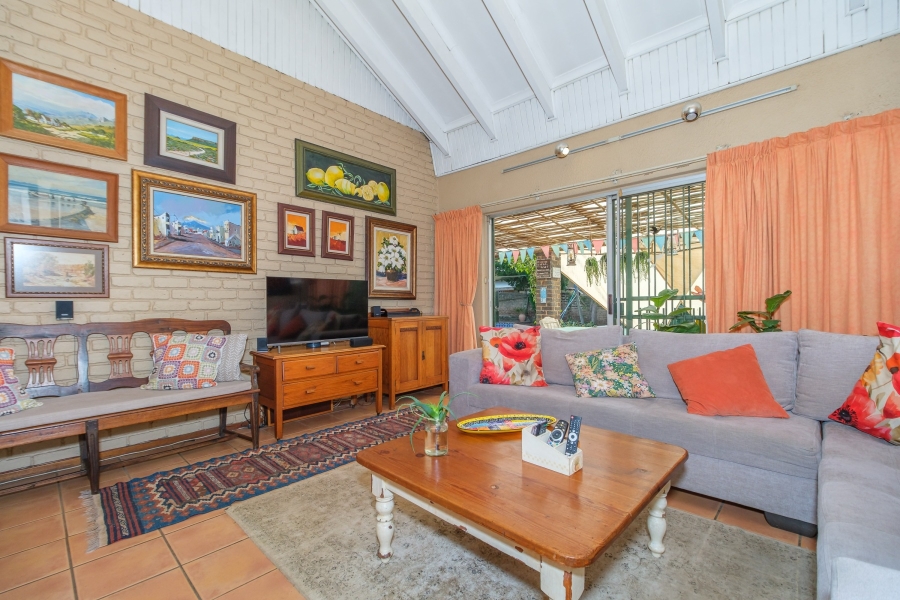 4 Bedroom Property for Sale in Helderkruin Gauteng