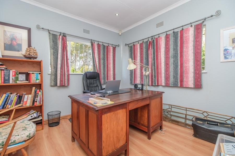 4 Bedroom Property for Sale in Helderkruin Gauteng