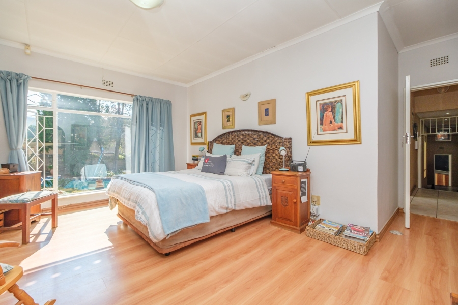 4 Bedroom Property for Sale in Helderkruin Gauteng
