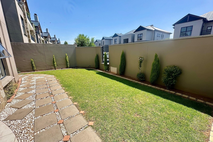 To Let 3 Bedroom Property for Rent in The Polofields Gauteng