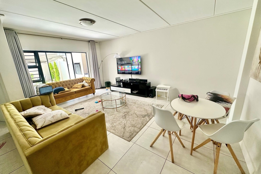 To Let 3 Bedroom Property for Rent in The Polofields Gauteng