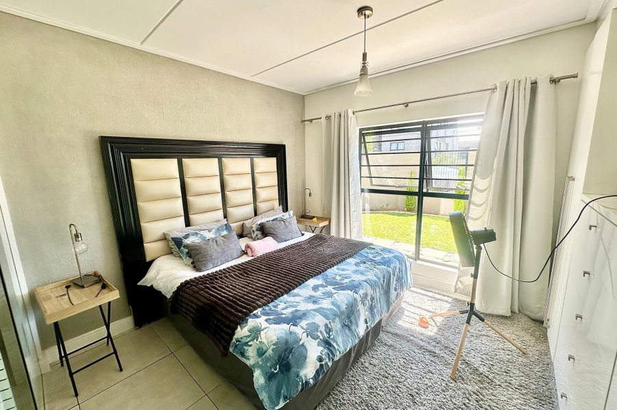 To Let 3 Bedroom Property for Rent in The Polofields Gauteng