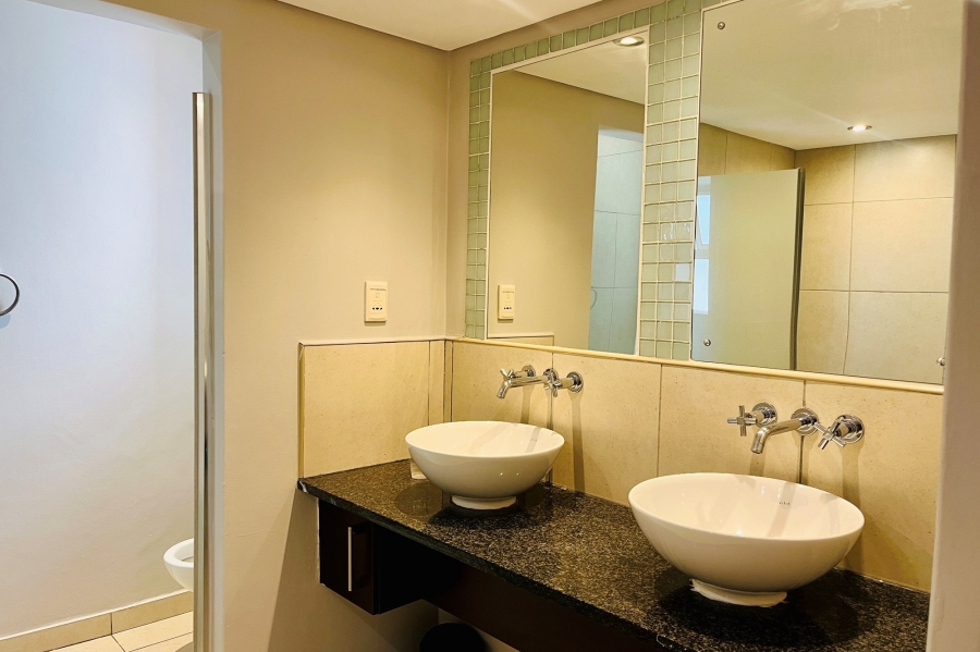 To Let 2 Bedroom Property for Rent in Morningside Gauteng