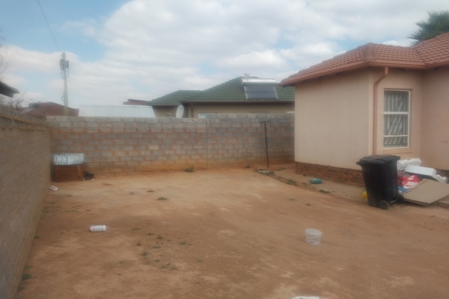 3 Bedroom Property for Sale in Lehae Gauteng
