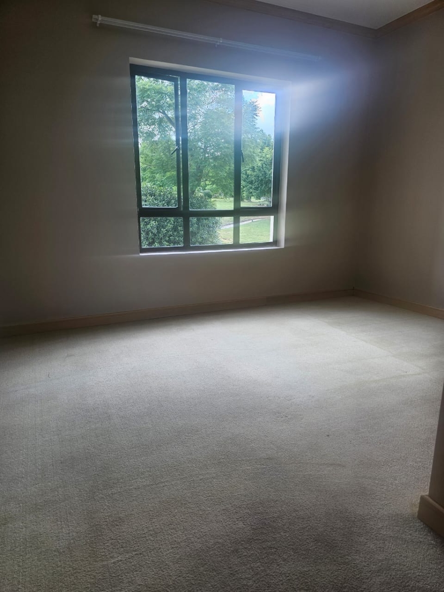 To Let 2 Bedroom Property for Rent in Broadacres Gauteng