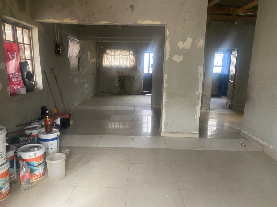 2 Bedroom Property for Sale in Mamelodi West Gauteng