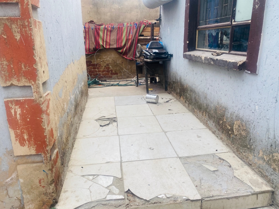 2 Bedroom Property for Sale in Mamelodi West Gauteng