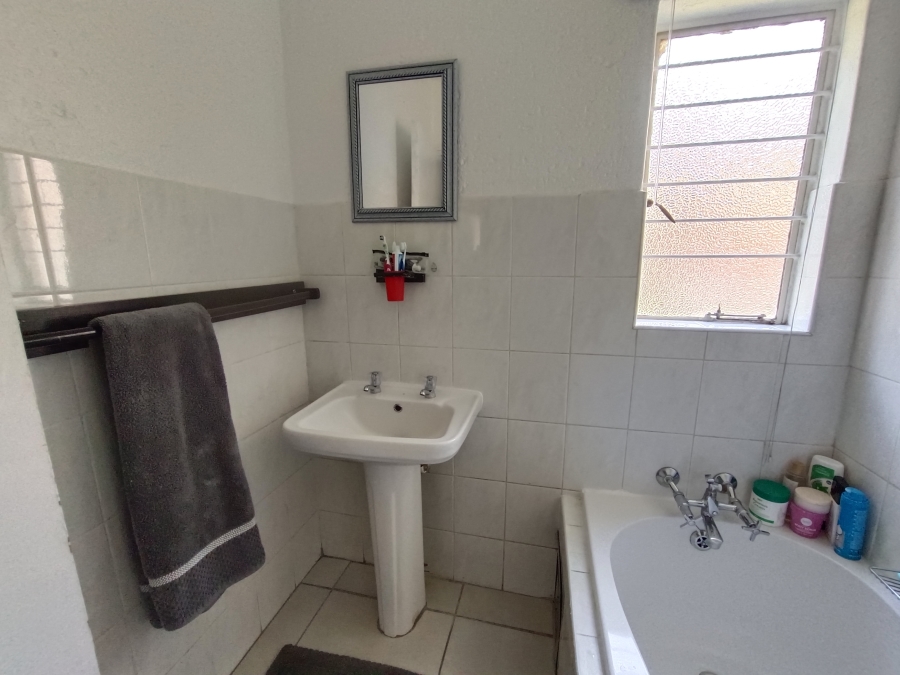 2 Bedroom Property for Sale in Clubview Gauteng