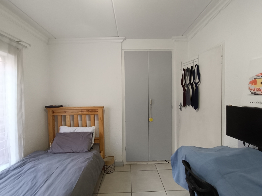 2 Bedroom Property for Sale in Clubview Gauteng