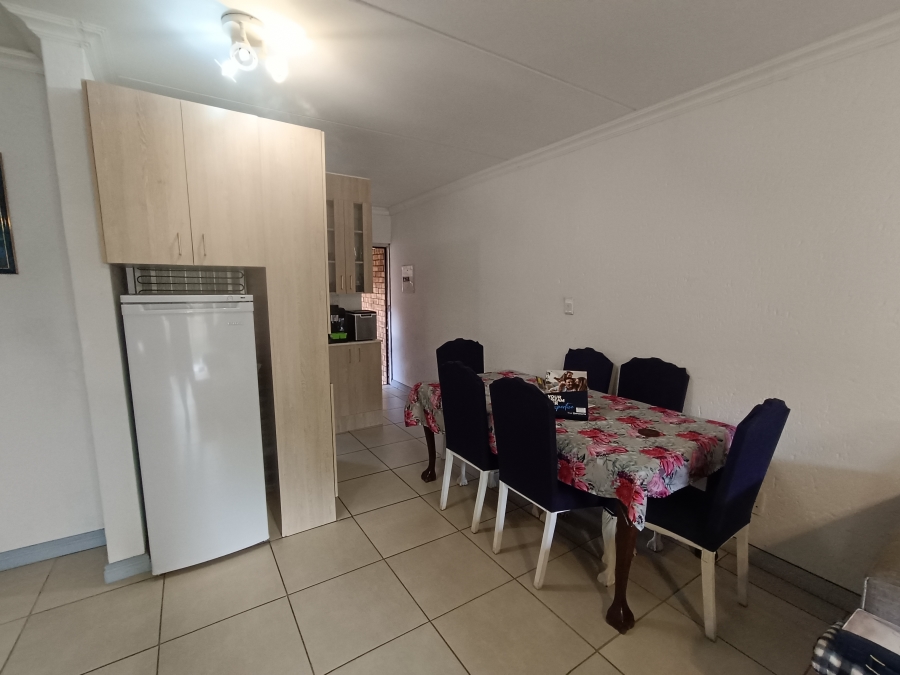 2 Bedroom Property for Sale in Clubview Gauteng