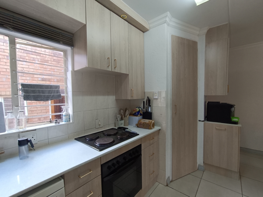 2 Bedroom Property for Sale in Clubview Gauteng