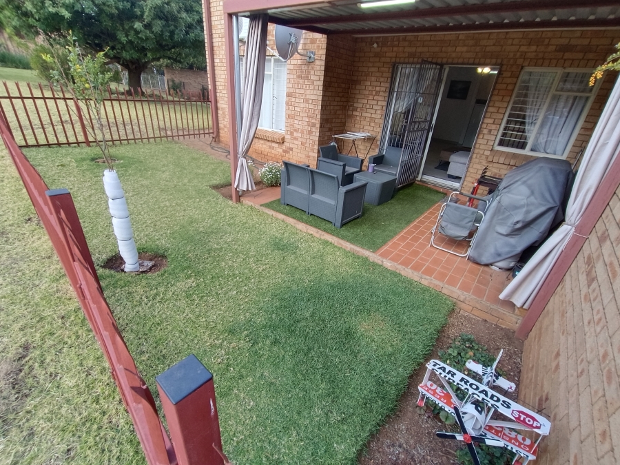 2 Bedroom Property for Sale in Clubview Gauteng