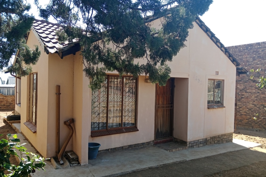 3 Bedroom Property for Sale in Morula View Gauteng