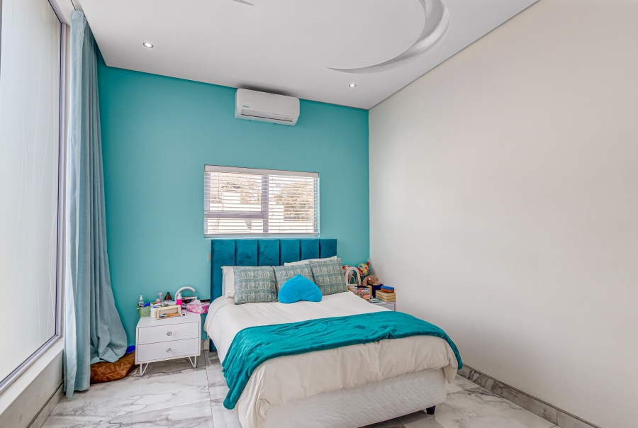 5 Bedroom Property for Sale in Buccleuch Gauteng