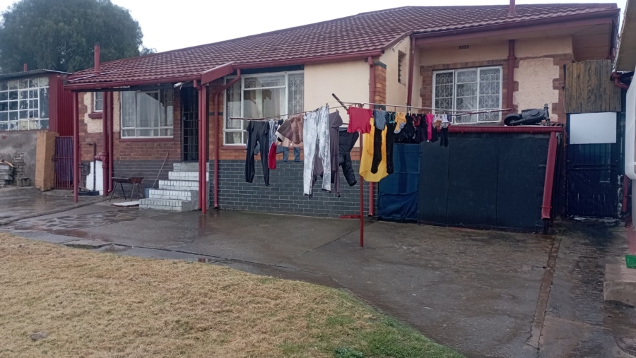 To Let 3 Bedroom Property for Rent in Elsburg Gauteng