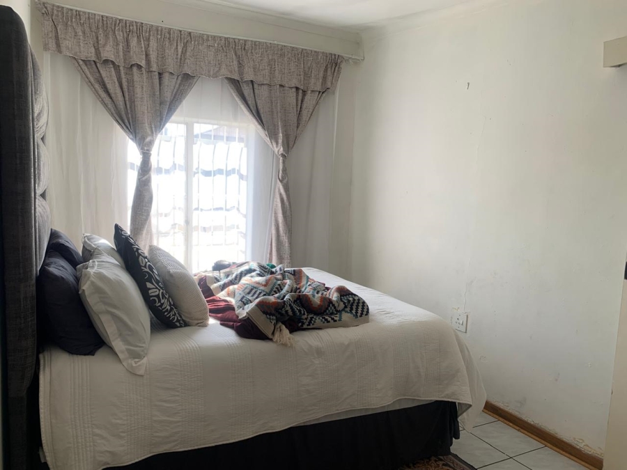 To Let 3 Bedroom Property for Rent in Elsburg Gauteng
