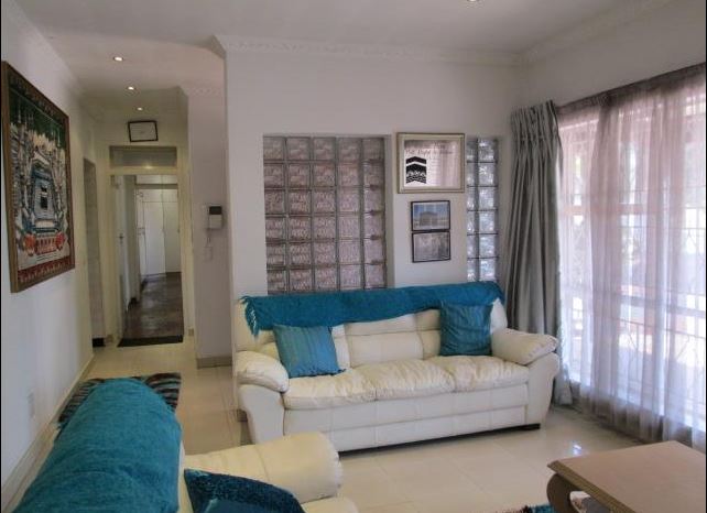 3 Bedroom Property for Sale in Robertsham Gauteng