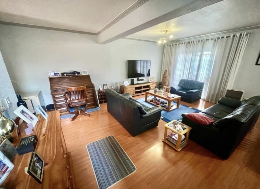 3 Bedroom Property for Sale in New Redruth Gauteng