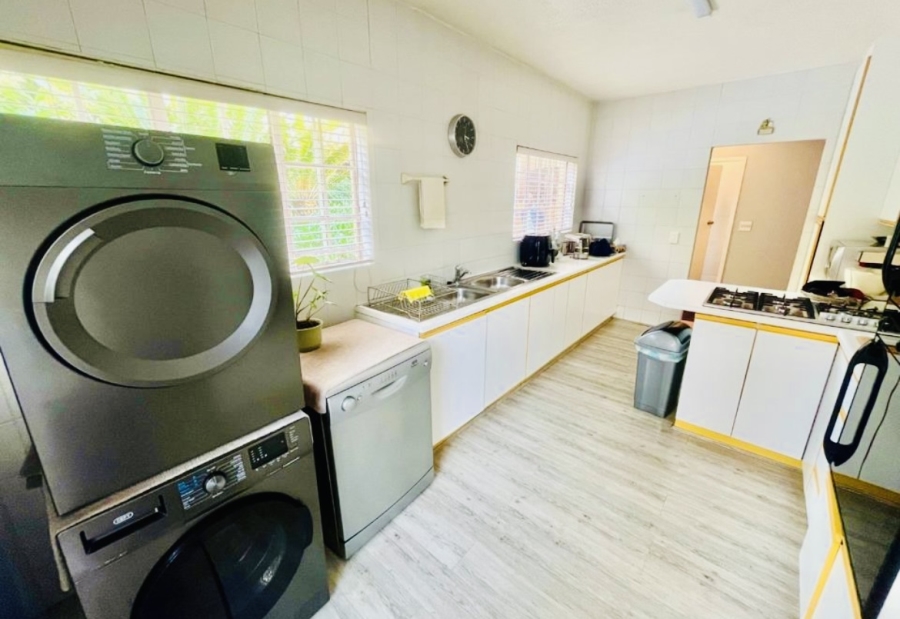 3 Bedroom Property for Sale in New Redruth Gauteng
