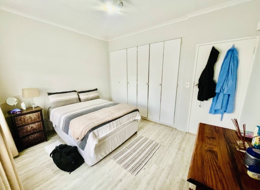3 Bedroom Property for Sale in New Redruth Gauteng