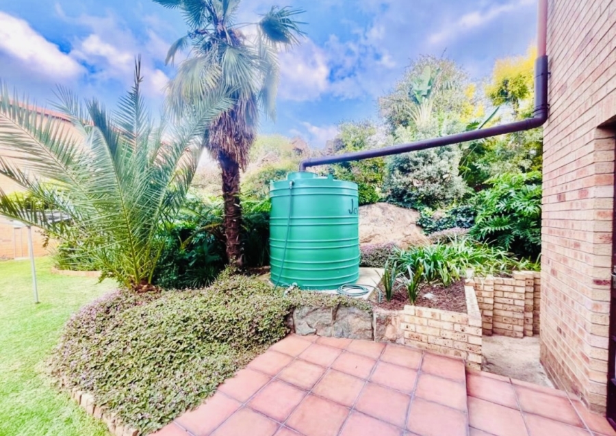 3 Bedroom Property for Sale in New Redruth Gauteng