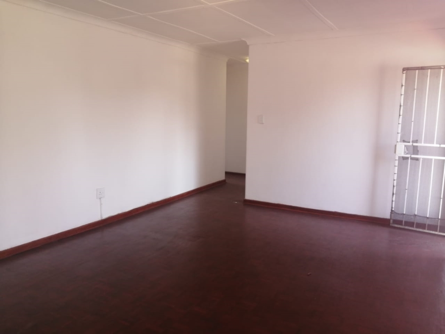 2 Bedroom Property for Sale in Homelake Gauteng