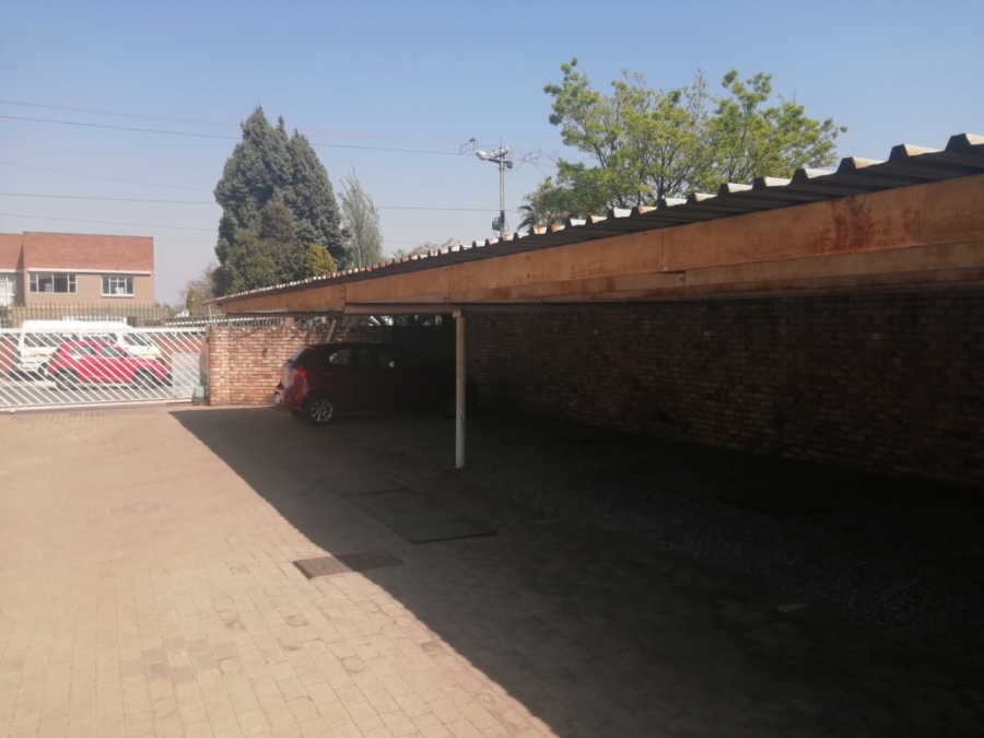 2 Bedroom Property for Sale in Homelake Gauteng