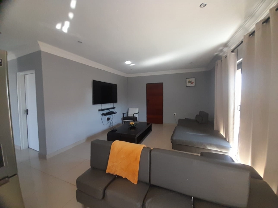 3 Bedroom Property for Sale in Mohlakeng Gauteng