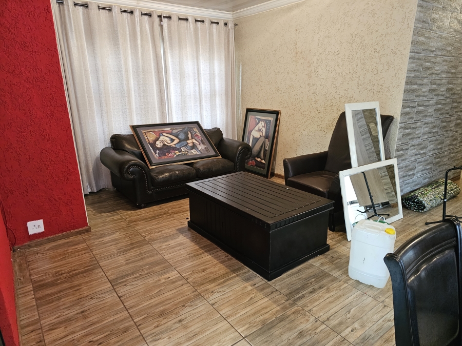 3 Bedroom Property for Sale in Suiderberg Gauteng