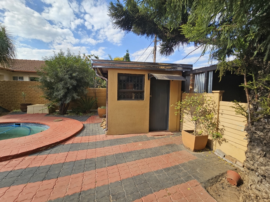 3 Bedroom Property for Sale in Suiderberg Gauteng