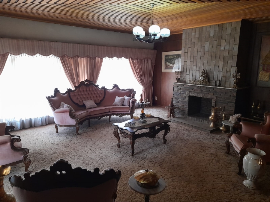 4 Bedroom Property for Sale in Gerardsville Gauteng