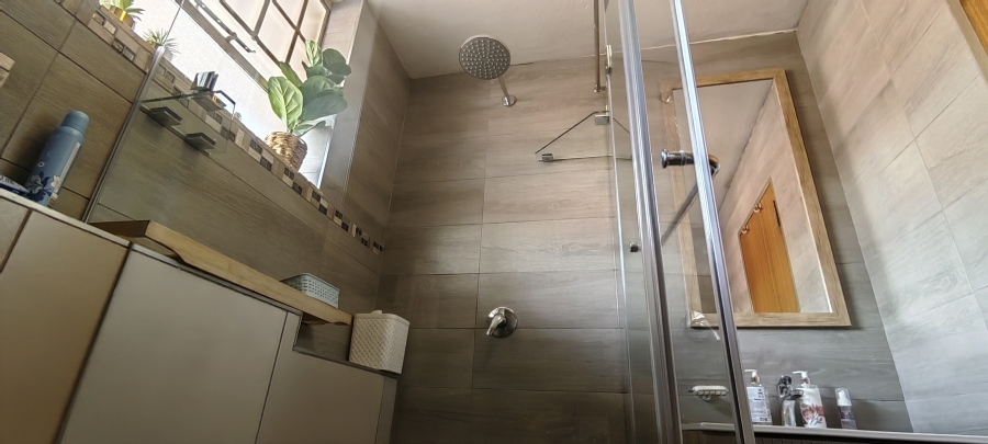 1 Bedroom Property for Sale in Hatfield Gauteng