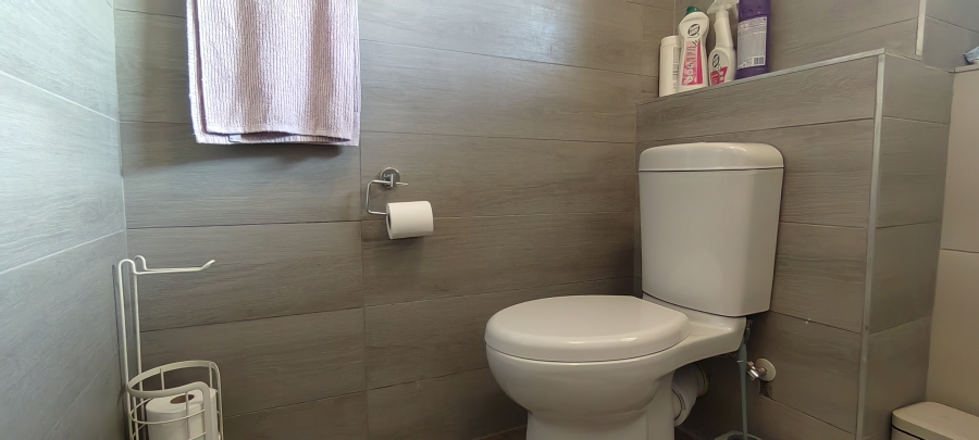 1 Bedroom Property for Sale in Hatfield Gauteng