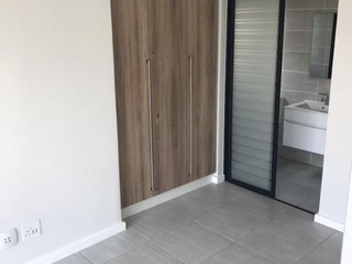 To Let 1 Bedroom Property for Rent in Waterfall Gauteng