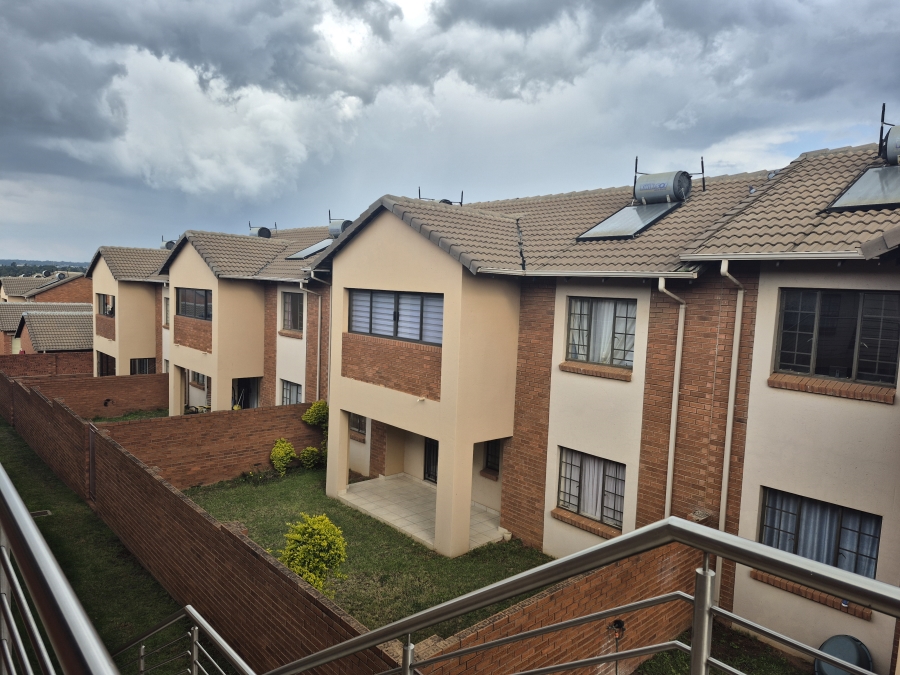 3 Bedroom Property for Sale in Carlswald Gauteng