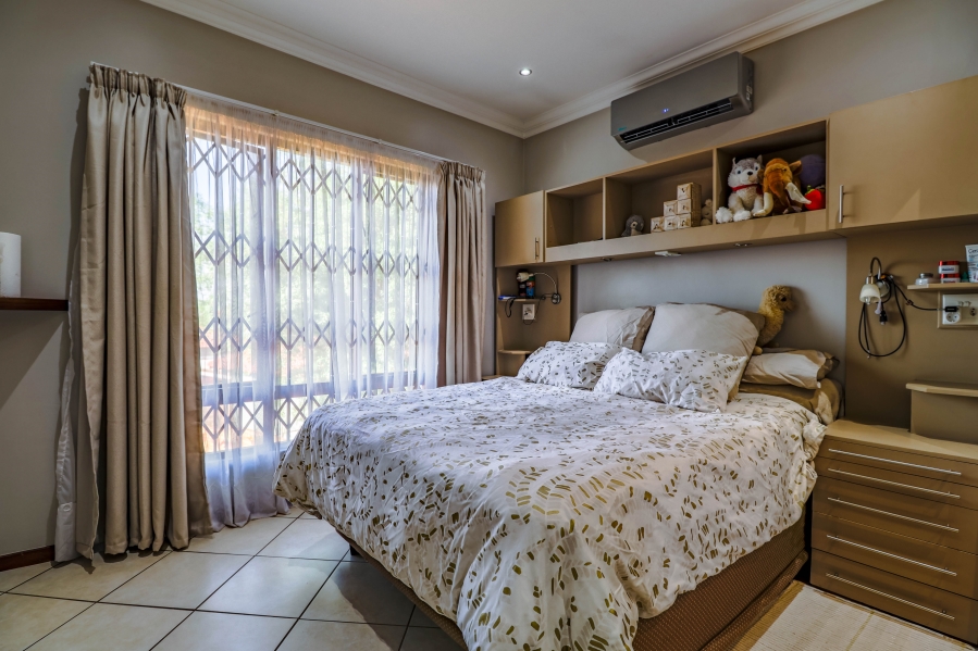 3 Bedroom Property for Sale in Monavoni Gauteng