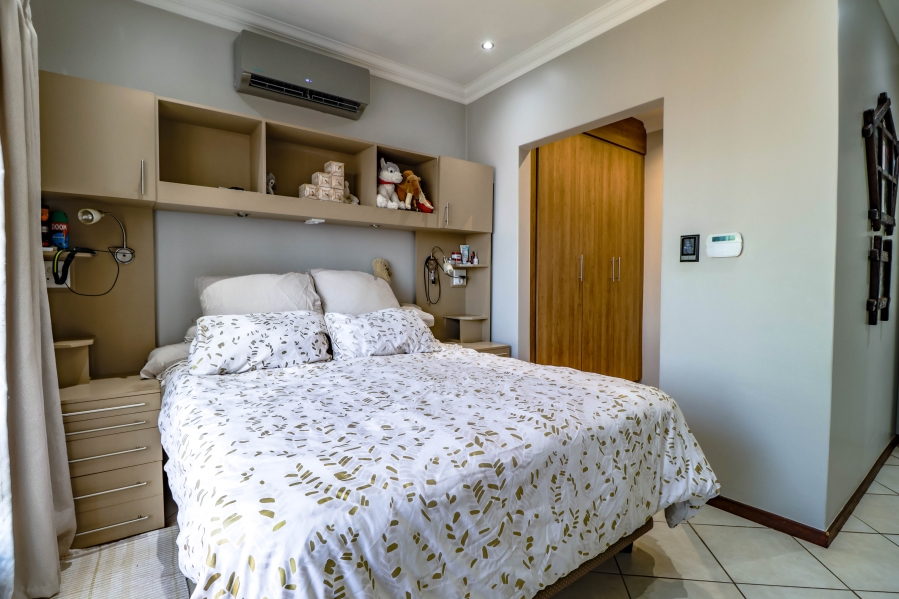 3 Bedroom Property for Sale in Monavoni Gauteng
